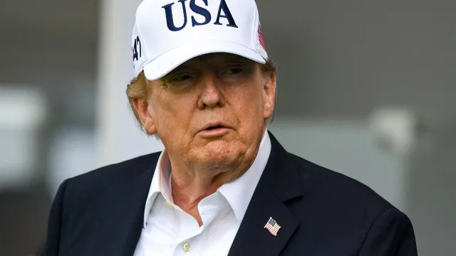 
                    Trump atribui atentado sofrido em 2024 a 