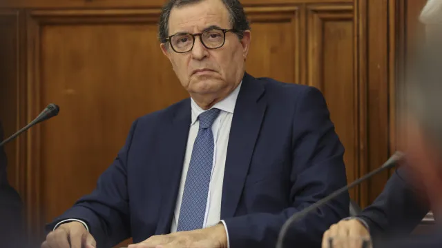 
                    Combustíveis? Ministro admite: 