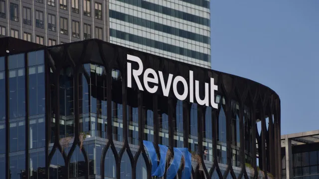 Revolut vítima de hackers. Partilhou dados de clientes com atacantes