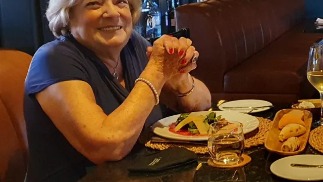 
                    Helena Sacadura Cabral 