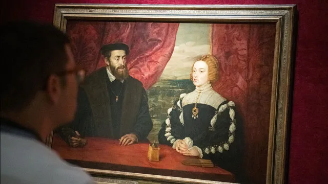 
                    Retrato de Carlos V e Isabel de Portugal é a obra convidada em Madrid
                