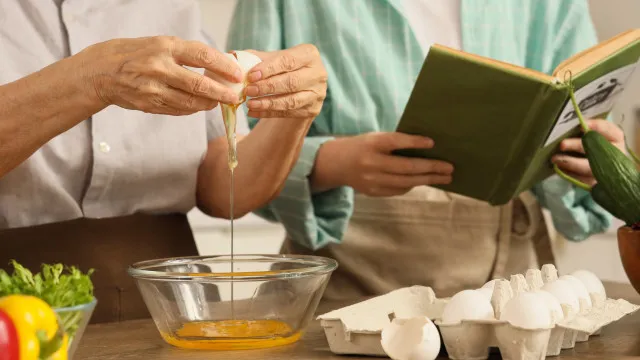 
                    Tem cadernos com receitas de família a ganhar pó? Eis quanto podem valer
                