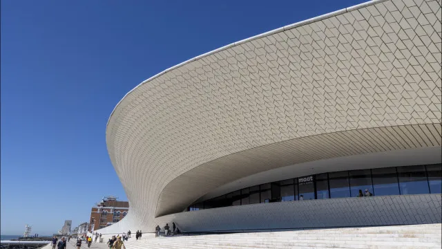 
                    MAAT prepara exposições de Christian Marclay e sobre IA para 2027
                