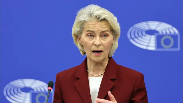 
                    Von der Leyen anuncia mais 3.300 milhões de euros para apoio a Kyiv
                
