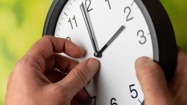 Hora muda dentro de poucas semanas! Eis como começar a preparar-se