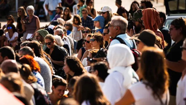 
                    Mostra de Artes de Rua começa hoje e transforma Sines num palco
                
