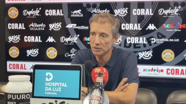 
                    Alexandre Santos quer inverter série negativa: 