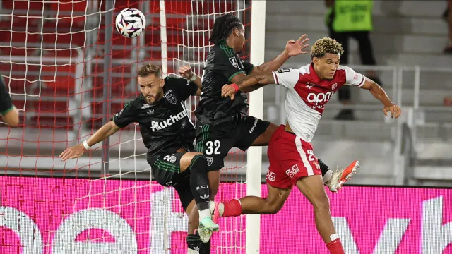 
                    Atenção, Sporting: Lens perde na visita ao Monaco e prolonga série negra
                