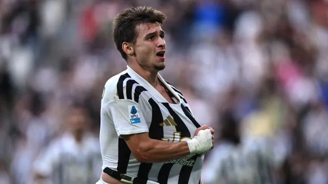 
                    Juventus vence Atalanta na estreia de Conceição a marcar esta época
                