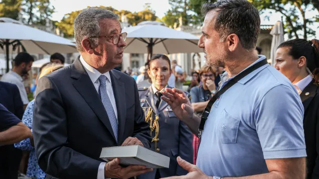 
                    Seguro promete 