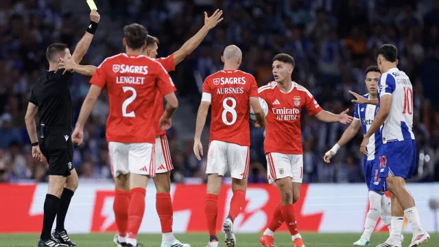 
                    Aursnes destaca qualidade com 10: 
