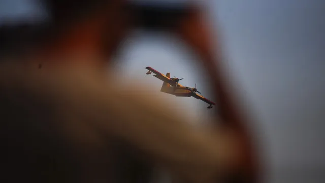 
                    Mais de 60 concelhos de 10 distritos em perigo máximo de incêndio
                