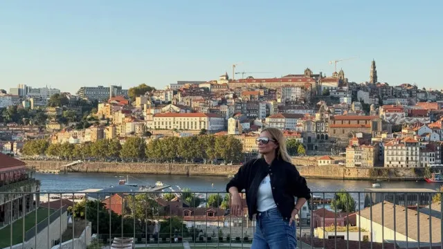 
                    Cristina Ferreira vive dias 