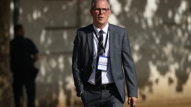 
                    Derrotas da CDU não travam Governo alemão: 