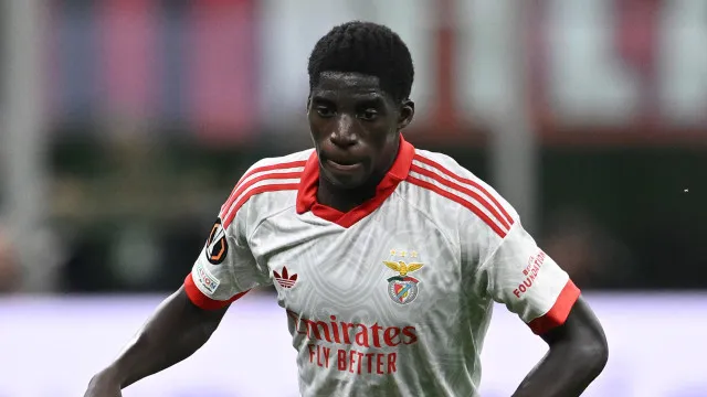 
                    Benfica já fixou preço para vender Daniel Banjaqui, diz-se em Inglaterra
                