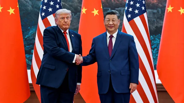 
                    Aumenta pressão sobre Trump para pedir a Xi libertação de Jimmy Lai
                