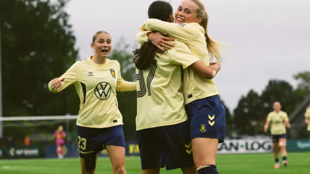 
                    Montanha a escalar. Sporting goleado pelo Brondby na Taça Europa
                