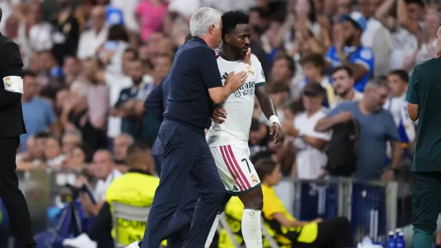 Atenção, Mourinho: Castigo pesado tira Vinícius do duelo com o Barcelona