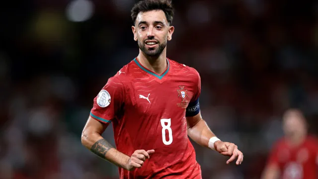 Bruno Fernandes explica novo papel: “Se repararem, eu raramente…”