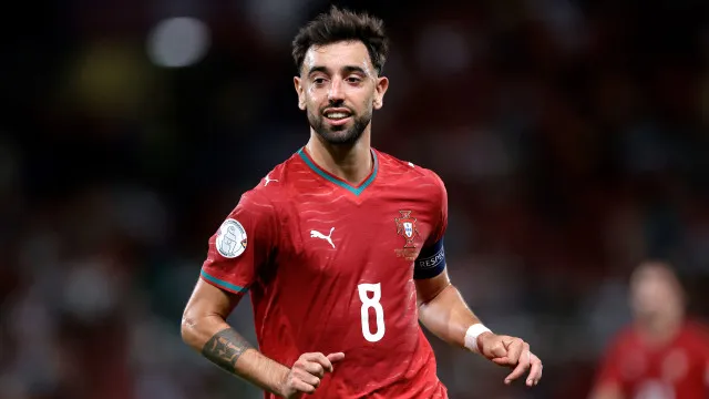 Bruno Fernandes explica novo papel: “Se repararem, eu raramente…”