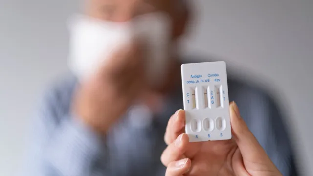 
                    Surto de Gripe A já matou quatro idosos de lar em Estremoz
                