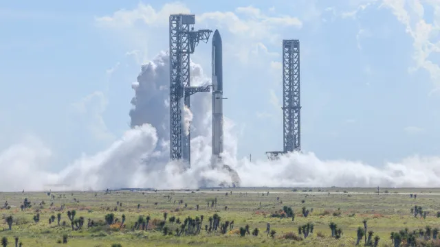 
                    SpaceX já prepara nova descolagem do Starship. Vídeo mostra ensaio geral
                