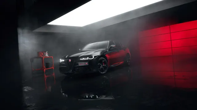
                    Nova série especial Edizione Luna Rossa para quatro Alfa Romeo
                