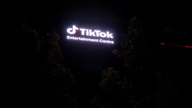 TikTok paga 88 milhões e promete medidas para proteger menores nos EUA