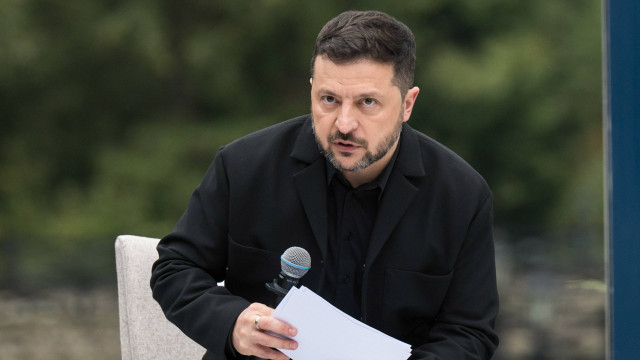 Zelensky pede a EUA e UE que restrinjam todo o comércio com a Rússia