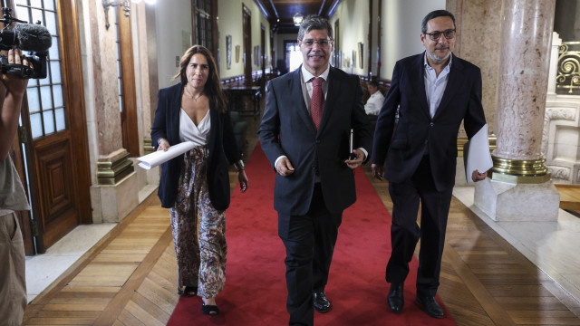 OE2027: Governo prevê inflação média
