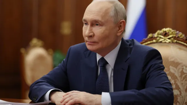 
                    Vladimir Putin aumenta efetivo de militares para 1,55 milhões
                