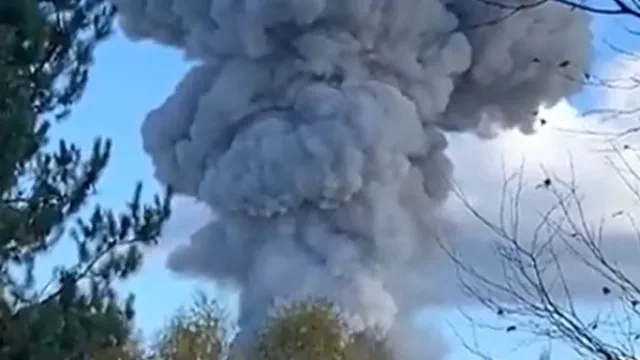 
                    Rússia. Pelo menos 13 mortos em incêndio em fábrica de fogo de artifício
                