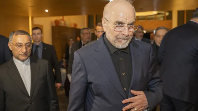 
                    Irão reiterou ameaças contra países do Médio Oriente
                