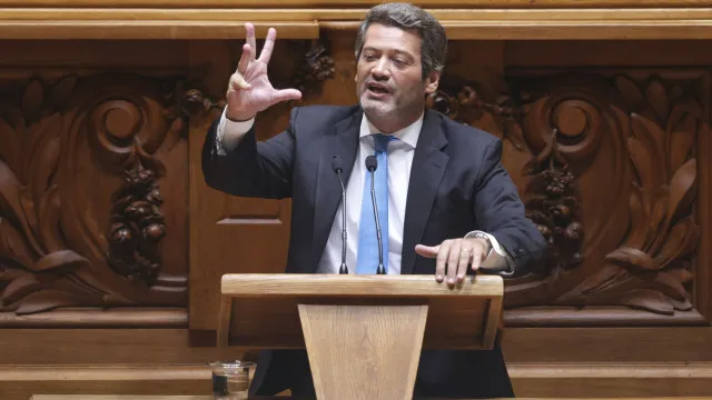 Chega ameaça votar contra revisão do regime de arrendamento: "Não serve"