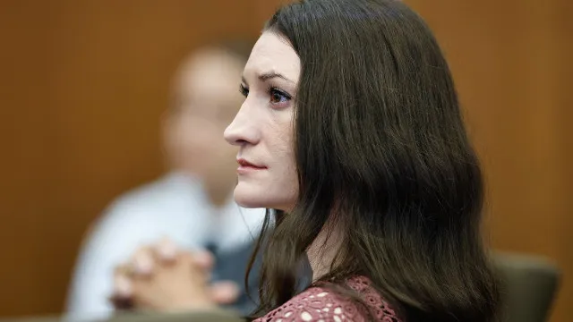 
                    Audiência de Clancy sem decisão sobre se há (ou não) novo julgamento
                