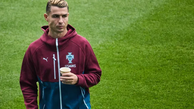 
                    Seleção portuguesa treina em Copenhaga com Cristiano Ronaldo em dúvida
                