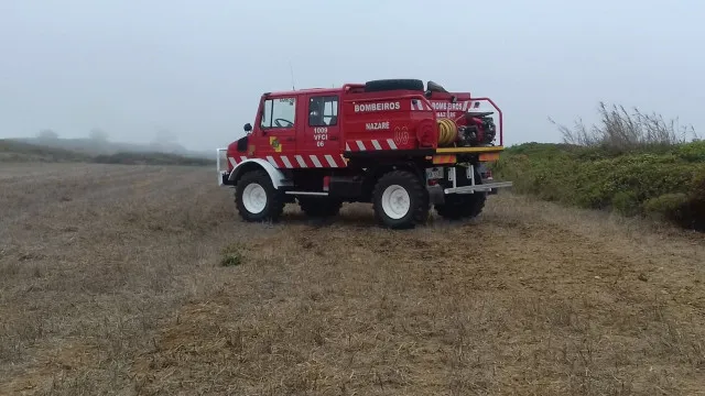 
                    Protesto dos bombeiros da Nazaré termina com demissão
                