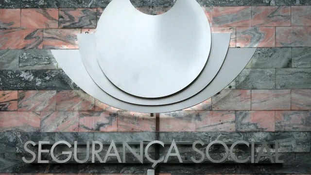 
                    Excedente da Segurança Social sobe para 5.122,7 ME até agosto
                