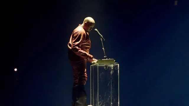 
                    Concertos de Kanye West na Rússia cancelados dias antes de acontecerem
                
