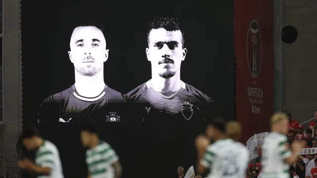 
                    Câmara de Gondomar homenageia Diogo Jota e André Silva
                