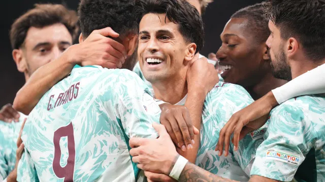 
                    Portugal reage à 'crise Ronaldo' com vitória de coroa na Dinamarca
                