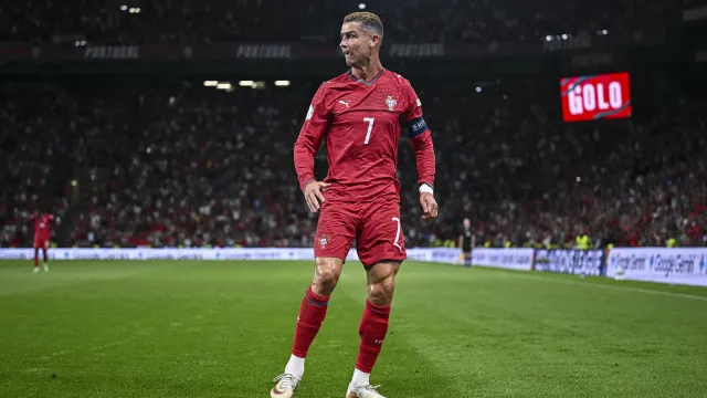 
                    Ronaldo falhou 29.º jogo oficial pela seleção desde a sua estreia
                