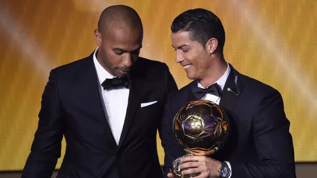 
                    Thierry Henry defende a honra de Cristiano Ronaldo: 