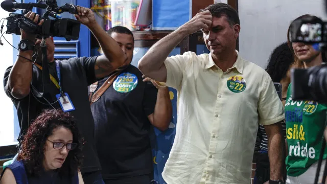 
                    Flávio Bolsonaro já votou: 