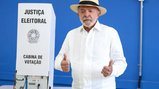 
                    Lula acusa Meta de bloquear os seus conteúdos nas redes sociais
                