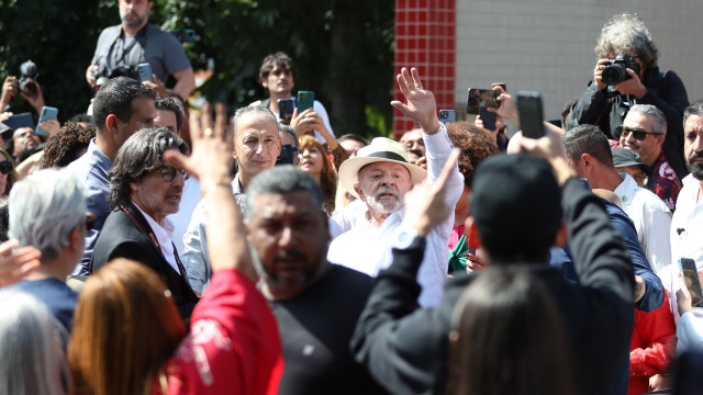 Campanha de Lula aciona Justiça contra Meta por uso enviesado de IA
