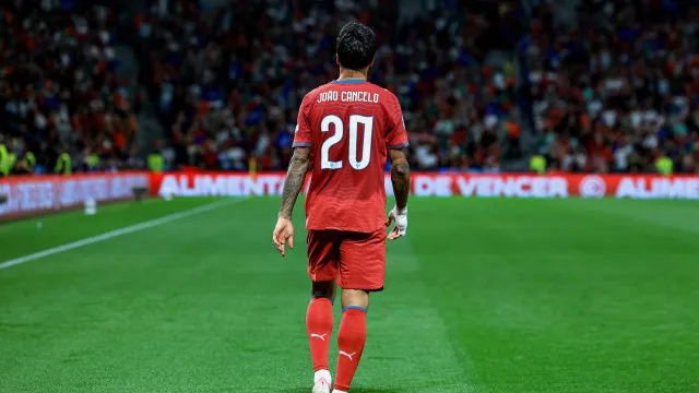 
                    João Cancelo e o golaço: 