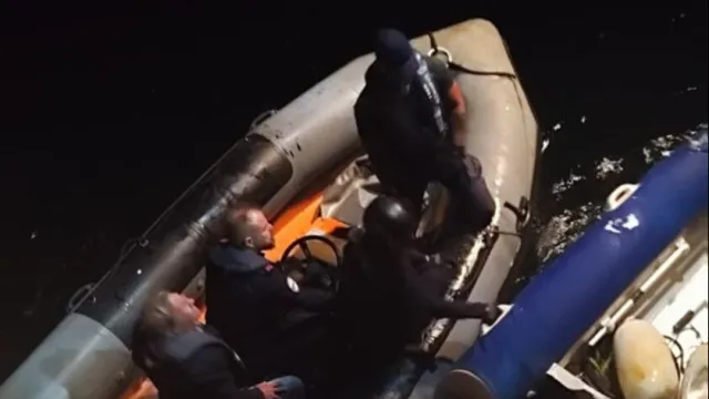 
                    Homem resgatado após incêndio em veleiro perto do Cabo da Roca
                