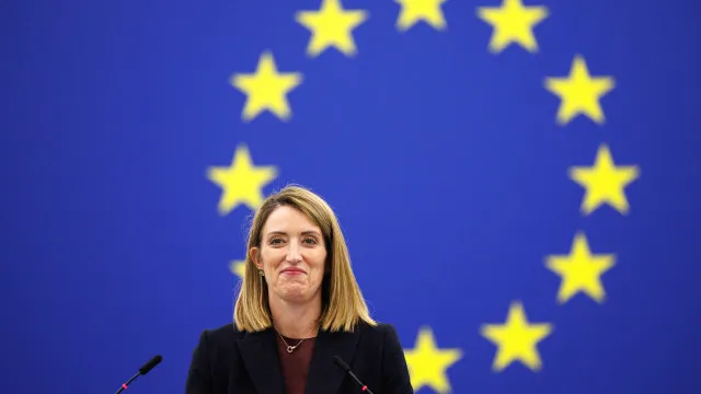 Metsola promete resposta a caso de eurodeputados vítimas de ‘deepfakes’