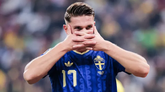 Gyokeres marca, Edwards salva Chipre e azar de Bednarek abate Polónia